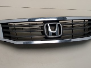 Решетка радиатора Honda Accord 2005-2008
