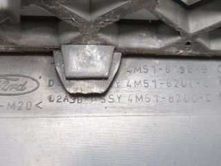 Решетка радиатора, Ford Focus 2004-2008