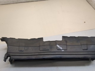 Воздухозаборник Ford Focus 2011-2015