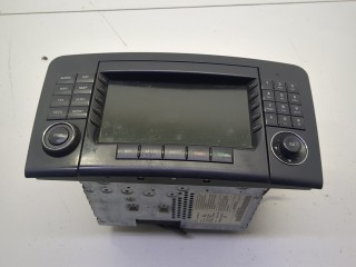 Магнитола Mercedes M-Класс 2005-2008