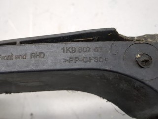 Кронштейн фары правый, ориг. номер 1K9807572D, Volkswagen Golf 6 2008-2012