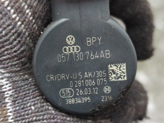 Рампа (рейка) топливная, ориг. номер 03P130089, Skoda Fabia 2010-2014