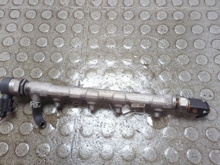Рампа (рейка) топливная, ориг. номер 03P130089, Skoda Fabia 2010-2014