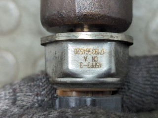 Рампа (рейка) топливная, ориг. номер 1465A433, Mitsubishi Pajero Sport 2013-2021