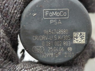 Рампа (рейка) топливная, ориг. номер 1570L3, Peugeot 407 2004-2008