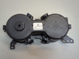 Подстаканник, ориг. номер 684306RR0A, Nissan Rogue 2020-2024
