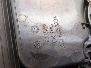 Подстаканник, ориг. номер 3CD858329A, Volkswagen Passat CC 2012-2017