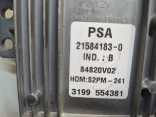 Блок управления двигателем, ориг. номер 21584183, 3199554381, Citroen C5 2000-2004