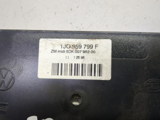 Блок комфорта, ориг. номер 1J0959799F, Volkswagen Passat 5 1996-2001