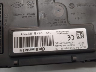 Блок управления бортовой сети (Body Control Module), ориг. номер 284B19573R, Renault Captur 2012-2017