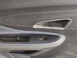 Дверная карта (Обшивка двери) левая задняя, ориг. номер 94516337, Opel Mokka 2012-2016
