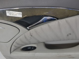 Дверная карта (Обшивка двери) правая задняя, ориг. номер A2117300670, Mercedes E-Класс 2002-2006