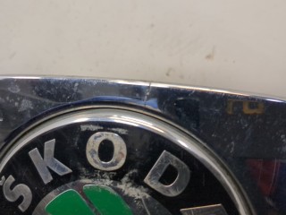 Молдинг капота, Skoda Fabia 2004-2007