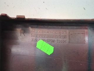 Накладка под фонарь, ориг. номер 5L6813346A, Skoda Yeti 2009-2014