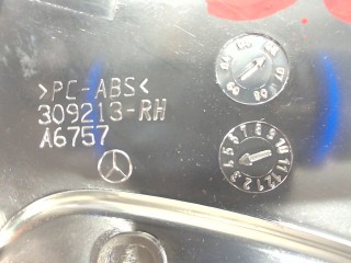 Пластик сиденья (накладка) правый, ориг. номер A2519183030, Mercedes GL-Класс 2006-2009