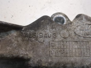 Кронштейн полуоси, ориг. номер 6G9N4H473CC, LR003449, Land Rover Freelander 2 2006-2010