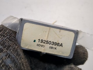 Блок управления дверьми, Toyota Matrix 2004-2008