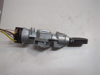 Замок зажигания Ford Focus 2004-2008