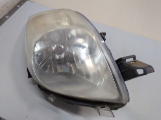Фара (передняя) правая, ориг. номер 811300D130, Toyota Yaris 2005-2009