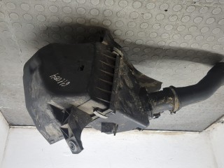 Корпус воздушного фильтра Audi A4 1994-1999