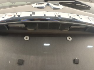 Петля крышки багажника левая, ориг. номер 90400CY200, Infiniti QX80 2013-2014