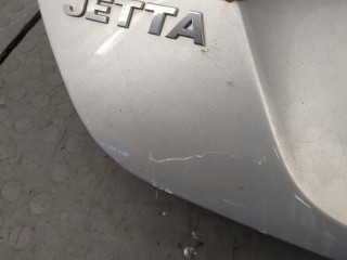 Обшивка крышки (двери) багажника, ориг. номер 5C6867605A, Volkswagen Jetta 2010-2014