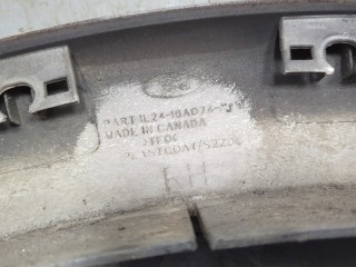 Молдинг крыла правое переднее, Ford Explorer 2001-2006