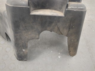 Крышка блока предохранителей, Cadillac Escalade 2 2001-2006
