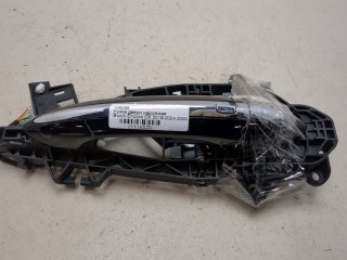 Ручка двери наружная правая передняя Buick Encore GX 2019-2023