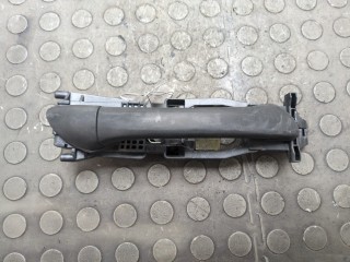 Ручка двери наружная правая передняя Mercedes C W203 2000-2004