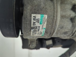 Форсунка топливная, ориг. номер 03L130277B, Audi A3 2008-2013