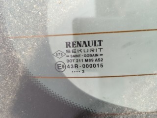Обшивка крышки (двери) багажника, Renault Megane 2002-2006