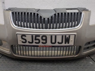 Бампер передний, ориг. номер 5J0807221, Skoda Fabia 2007-2010