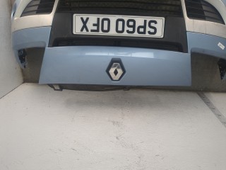 Бампер передний, ориг. номер 620222226R, Renault Scenic 2009-2012