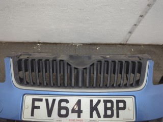 Бампер передний, ориг. номер 5J0807221D, Skoda Fabia 2010-2014