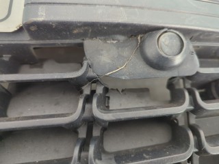 Бампер передний, ориг. номер 13264415, 13300946, Opel Astra 2006-2014