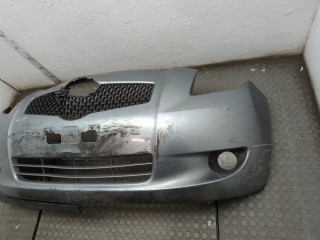 Бампер передний, ориг. номер 521190D977, Toyota Yaris 2005-2009