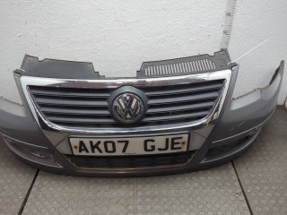 Бампер передний Volkswagen Passat 2005-2010