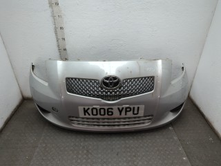 Бампер передний Toyota Yaris 2005-2009