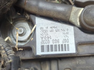 Генератор, ориг. номер 06F903023F, 06F903023FX, Volkswagen Touran 2003-2006