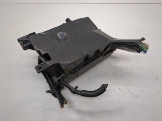 Блок предохранителей, Toyota Auris 2006-2010