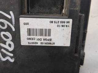Блок предохранителей, ориг. номер 9666527580, Peugeot 3008 2009-2013