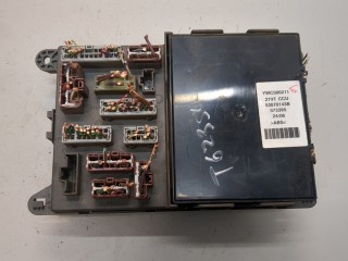 Блок предохранителей, ориг. номер YWC500211, Land Rover Freelander 1 2003-2006
