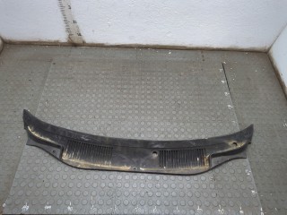 Жабо под дворники (дождевик) Fiat Punto 1993-1999