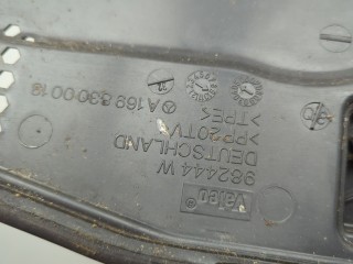Жабо под дворники (дождевик), Mercedes A-Класс 2004-2008