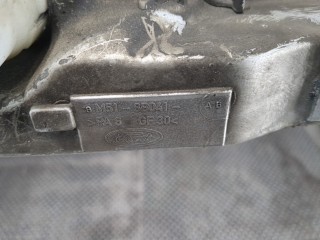 Замок капота, ориг. номер 4895286, 3M5116700BC, Ford Focus 2007-2011
