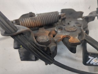 Замок капота, ориг. номер 656011KE0A, Nissan Juke 2010-2014