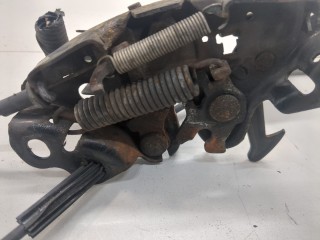 Замок капота, ориг. номер 656011KE0A, Nissan Juke 2010-2014