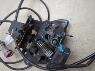 Замок капота, Volkswagen Passat 1996-2001