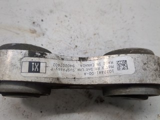 Рычаг подвески левый задний, ориг. номер 1027441-00-A, Tesla Model X 2015-2021